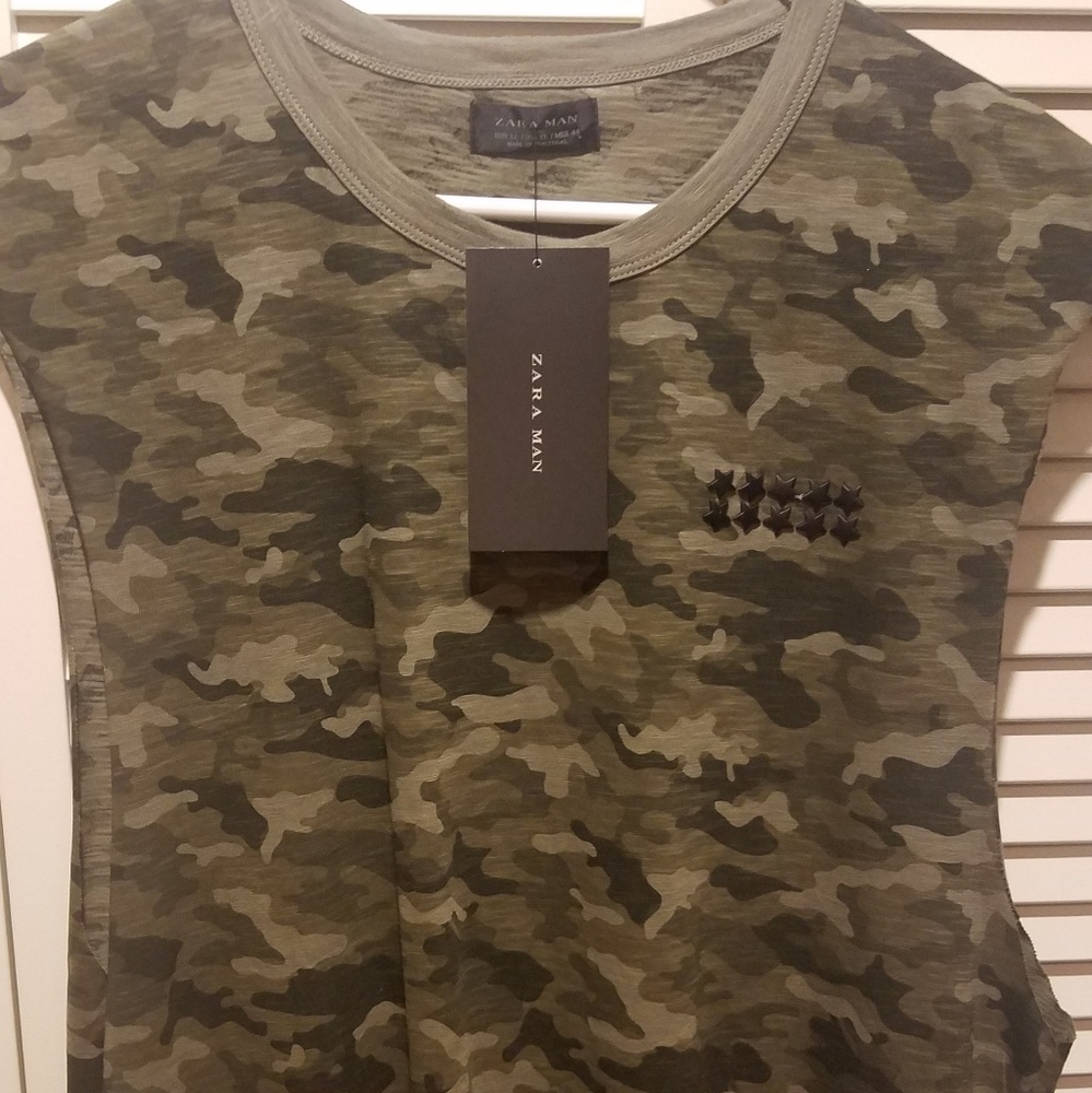 Zara sleeveless shirt